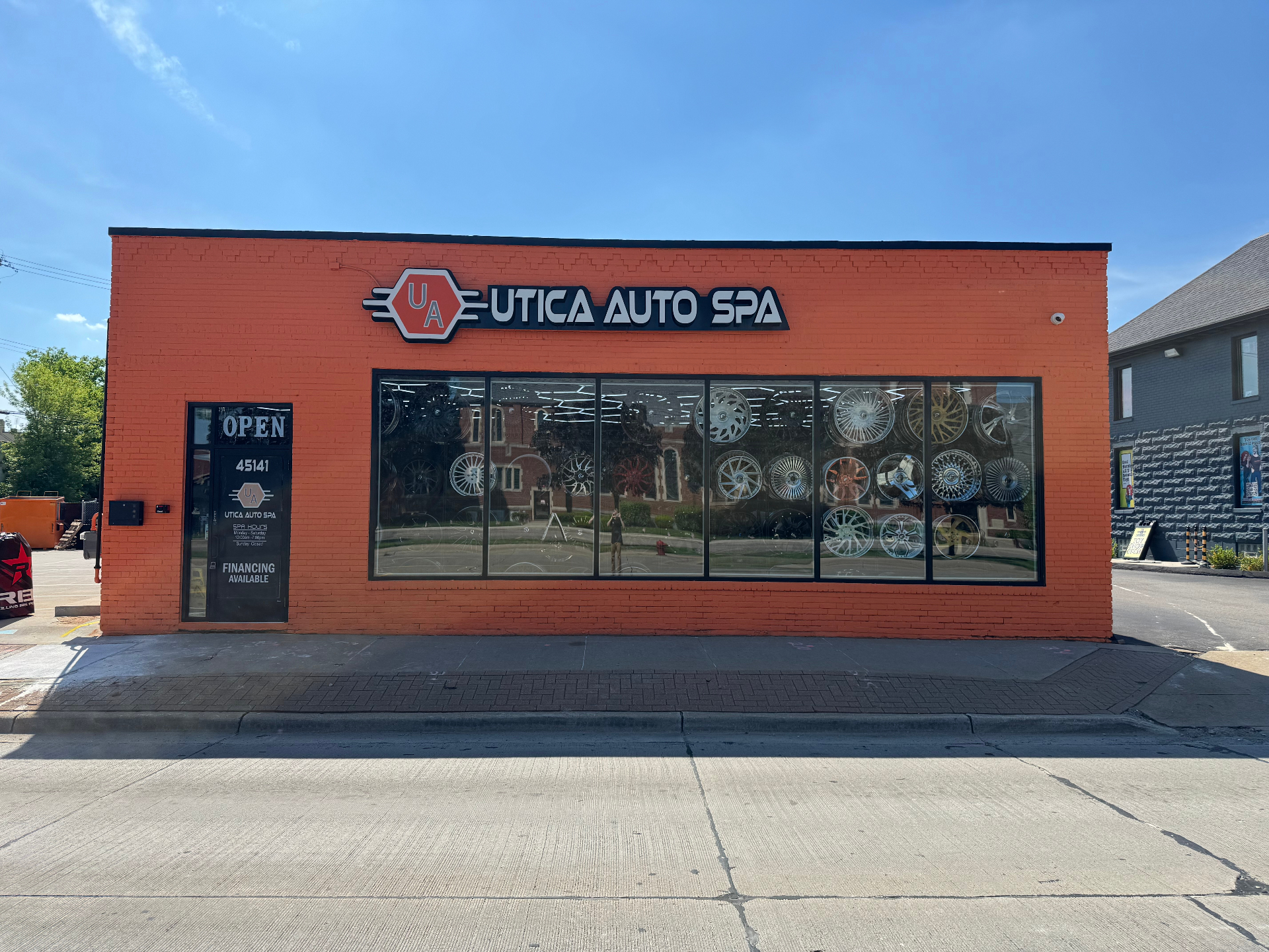 Updated front exterior photo of Utica Auto Spa on Van Dyke Ave in Utica, Michigan